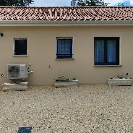 Maison *